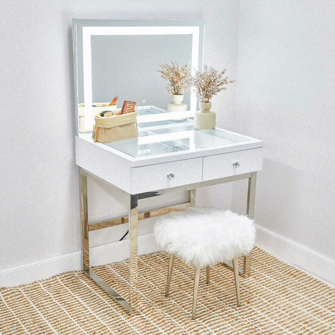 Pairs seamlessly with the Hollywood Slimline or Crystal Slimline Vanity Mirror